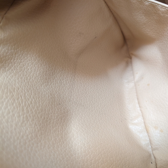 ✨Louis Vuitton✨ monogram trousse 23 clutch converted to crossbody. - Picture 17 of 17